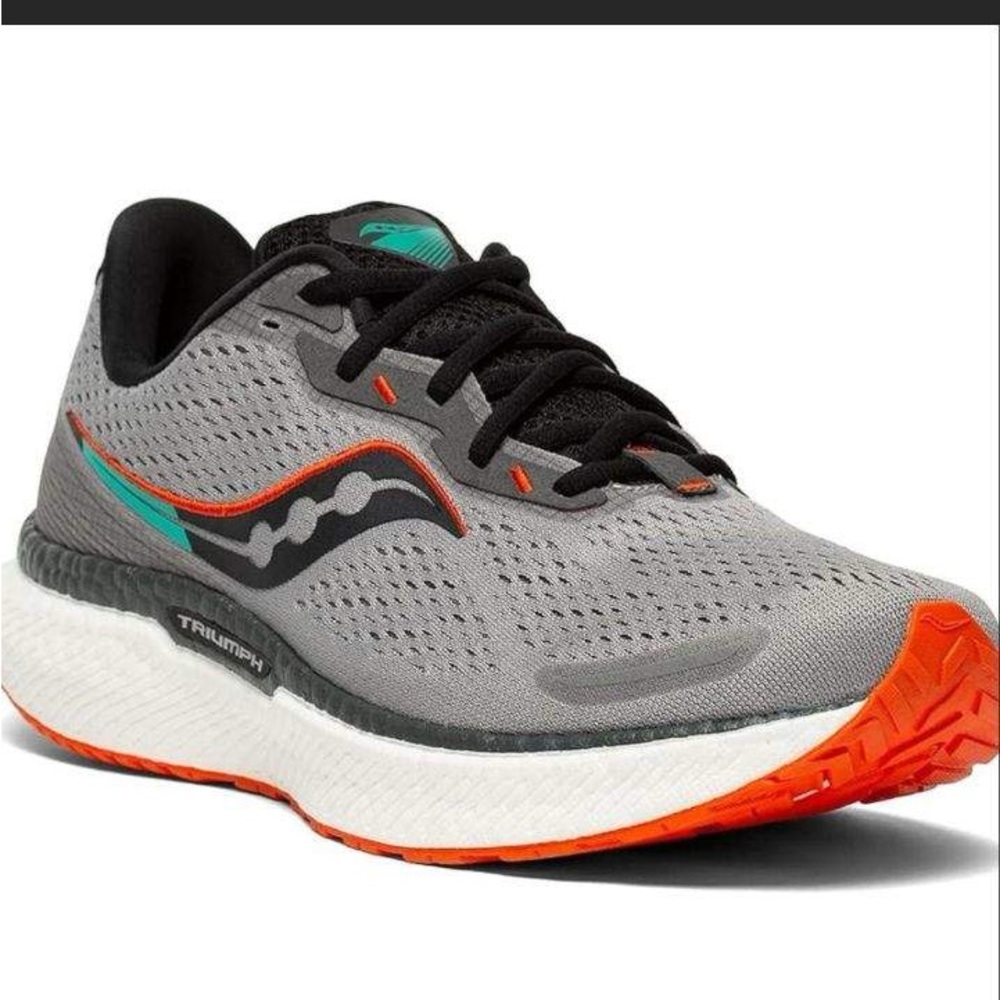 Saucony men’s triumph 19 running